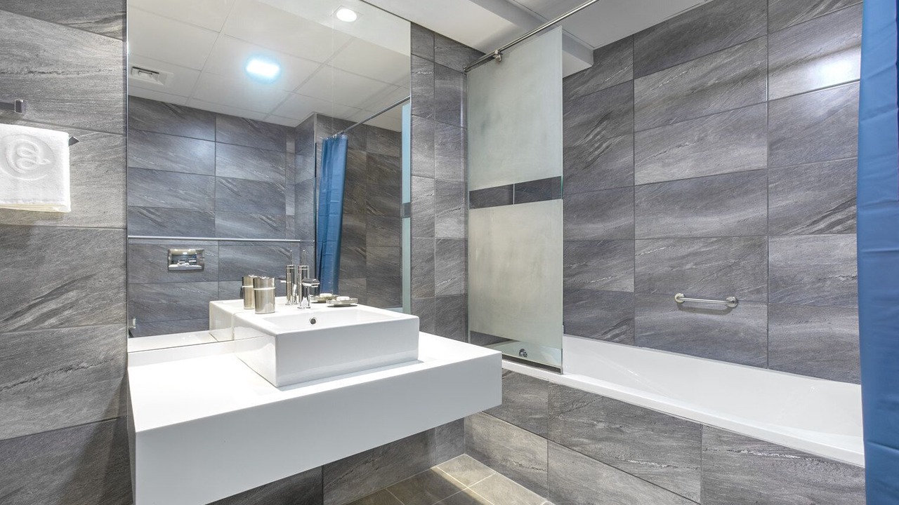 Photo of Bathroom in Trade Center