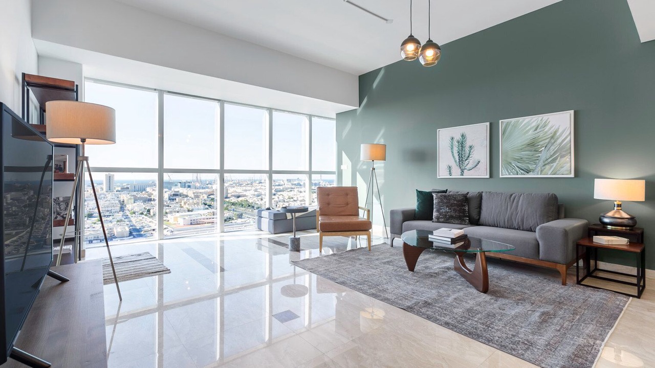 Photo of Livingroom in Trade Center