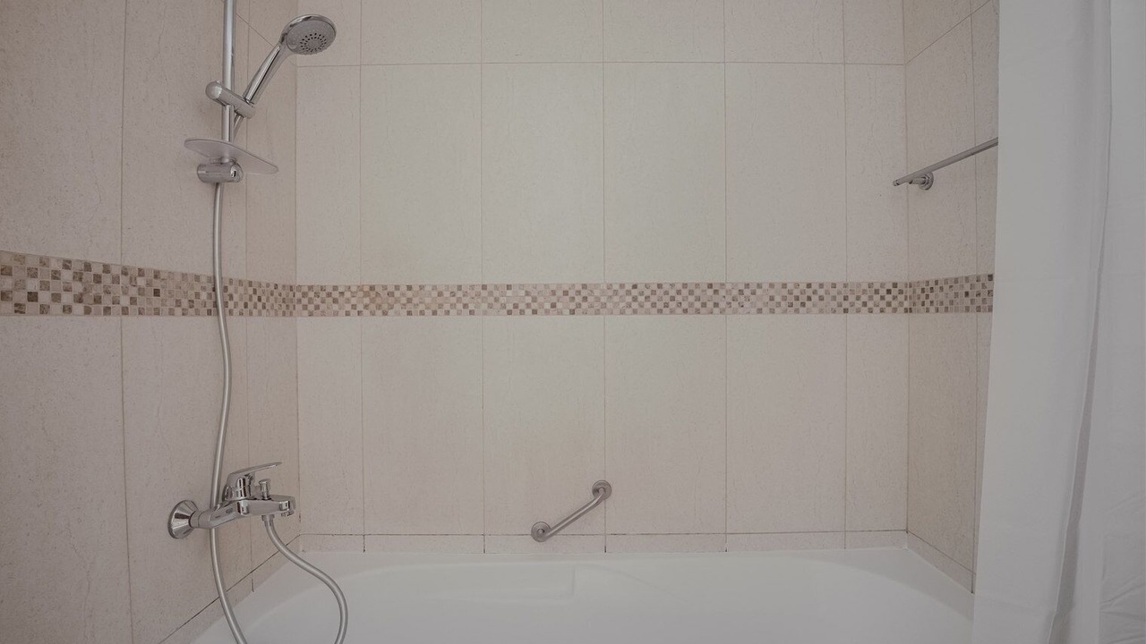 Photo of Bathroom in Jumeirah Lake Towers