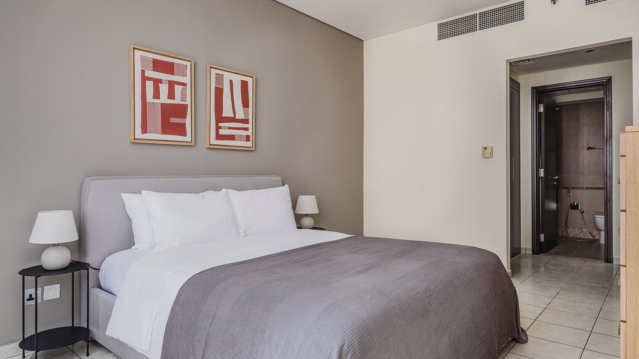 Photo of Bedroom in Bur Dubai