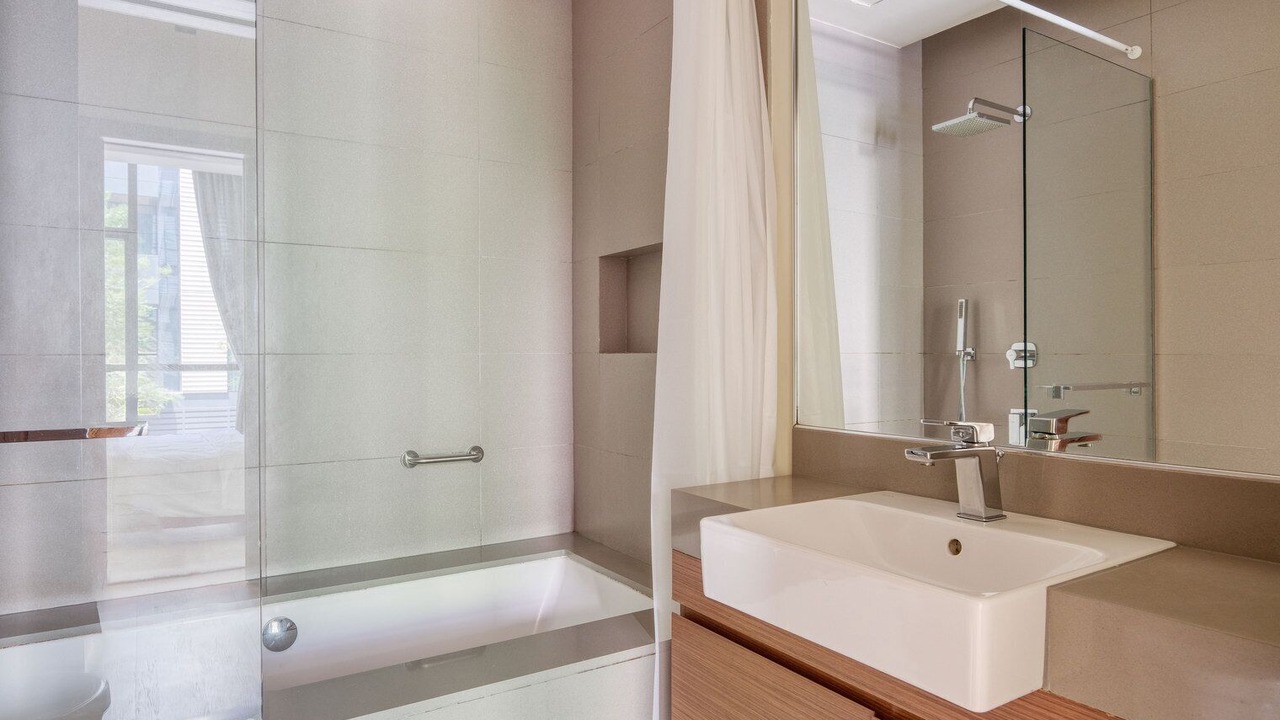 Photo of Bathroom in Al Wasl