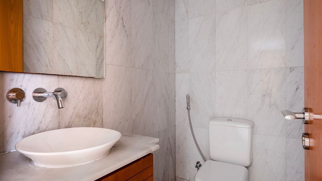 Photo of Bathroom in Jumeirah Lake Towers