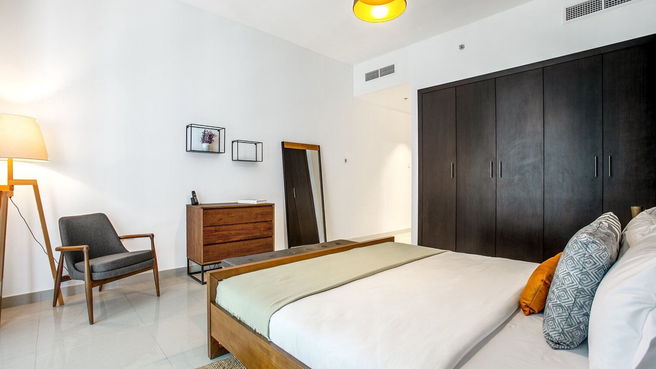 Photo of Bedroom in Trade Center