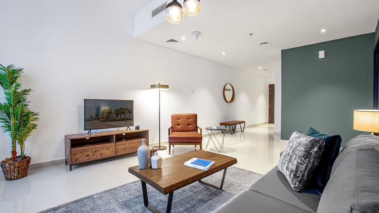 Photo of Livingroom in Trade Center