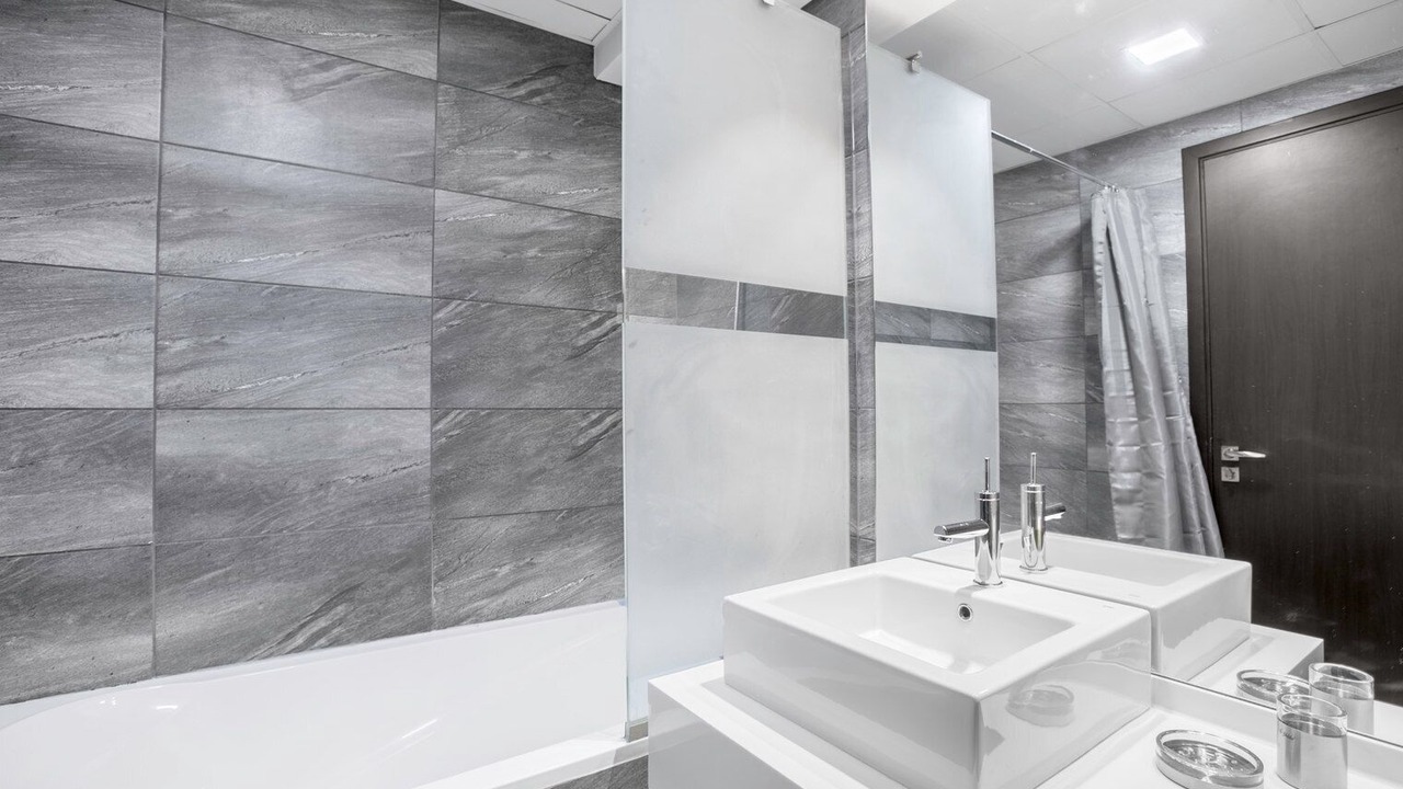 Photo of Bathroom in Trade Center