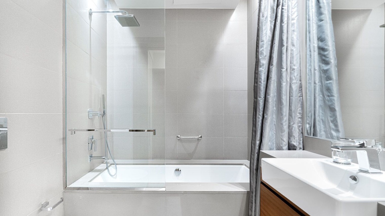 Photo of Bathroom in Al Wasl