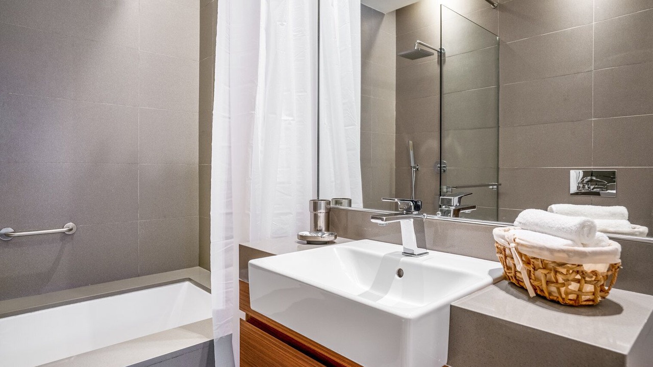 Photo of Bathroom in Al Wasl