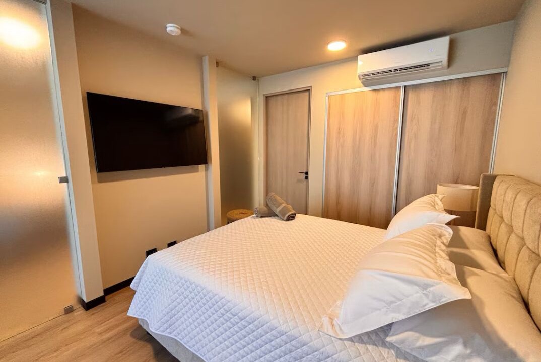 Photo of Bedroom in Santa Ana