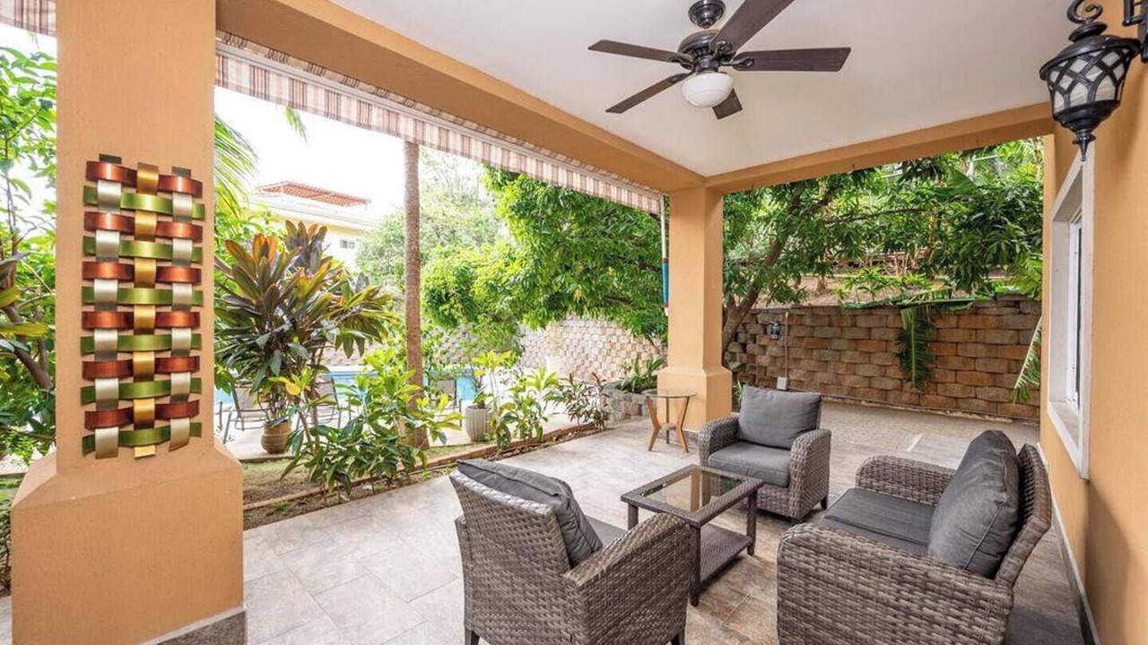 Photo of Patio Balcony in Playa Hermosa