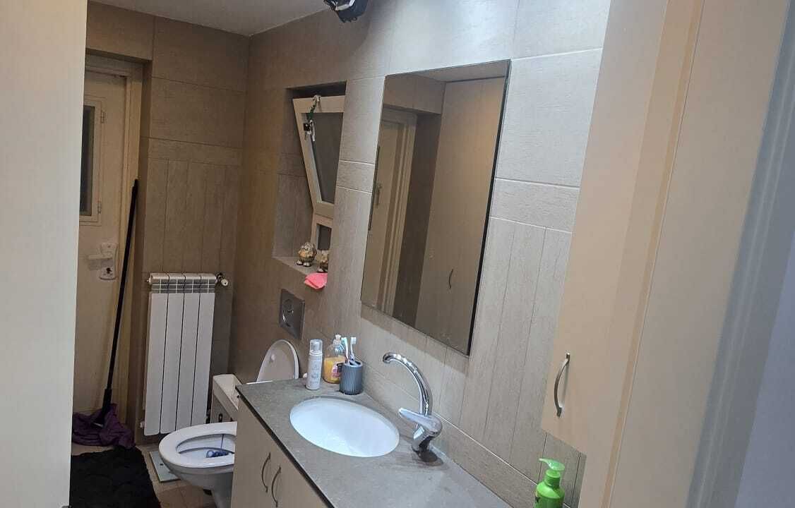 Photo of Bathroom in Emek Refaim