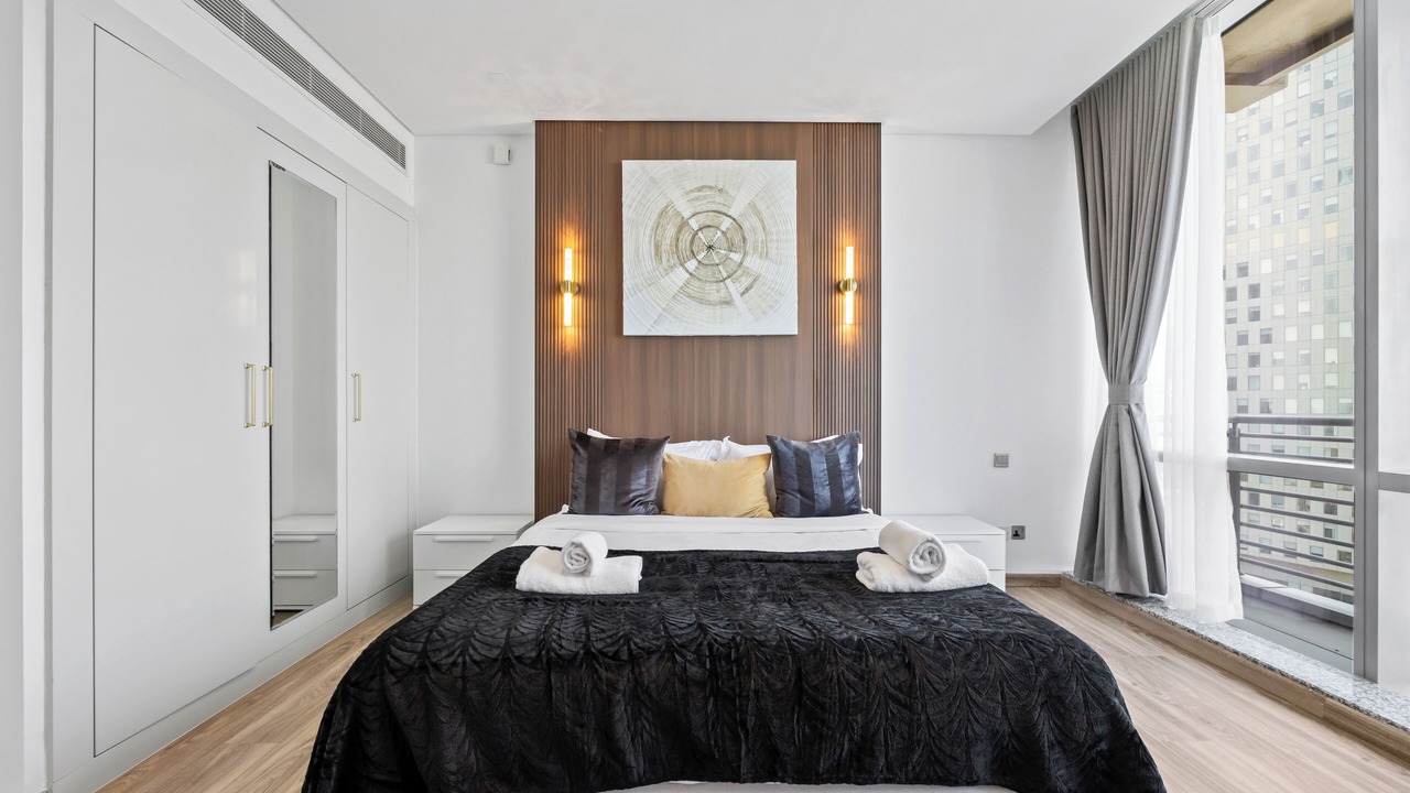 Photo of Bedroom in Bur Dubai