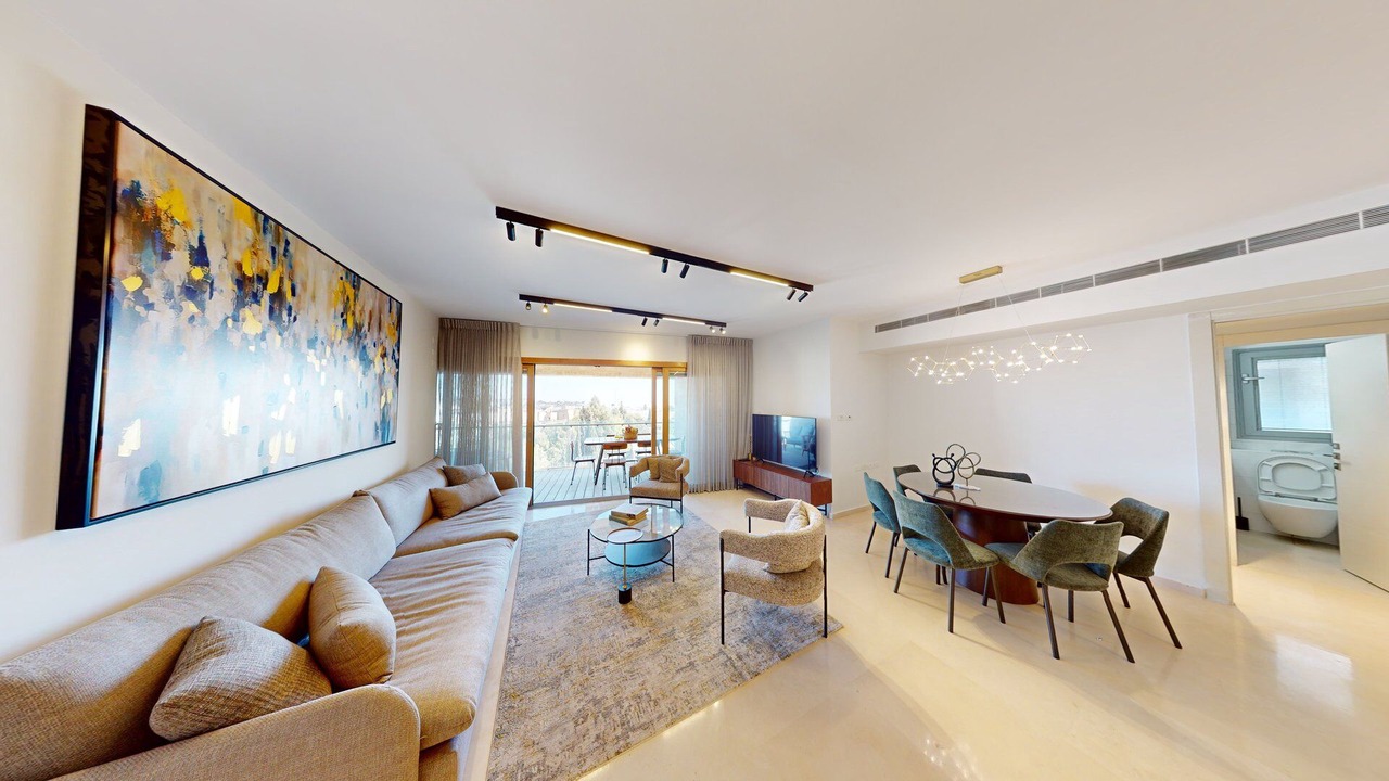 Photo of Livingroom in Mamilla