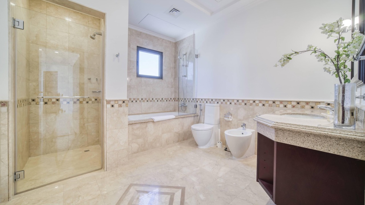 Photo of Bathroom in Palm Jumeirah