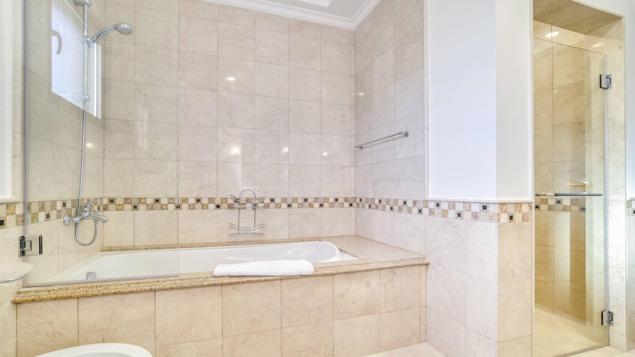 Photo of Bathroom in Palm Jumeirah