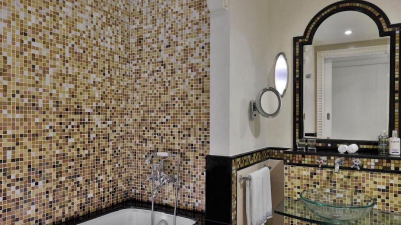 Photo of Bathroom in Sheikh Zayed Road