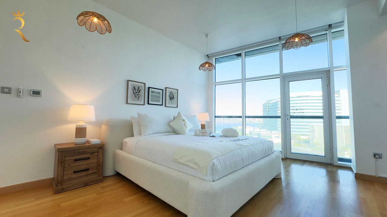 Photo of Bedroom in Al Bandar