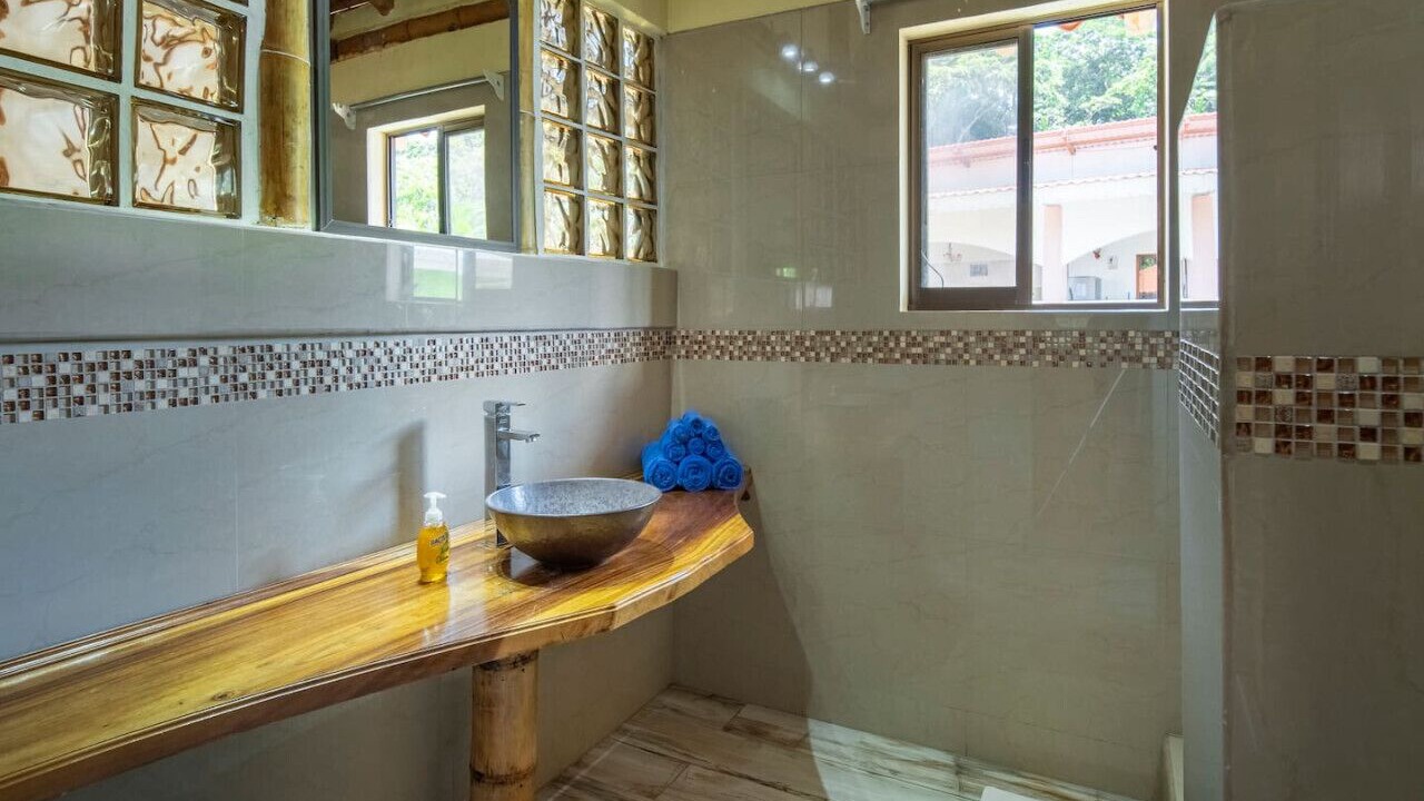 Photo of Bathroom in Manzanillo