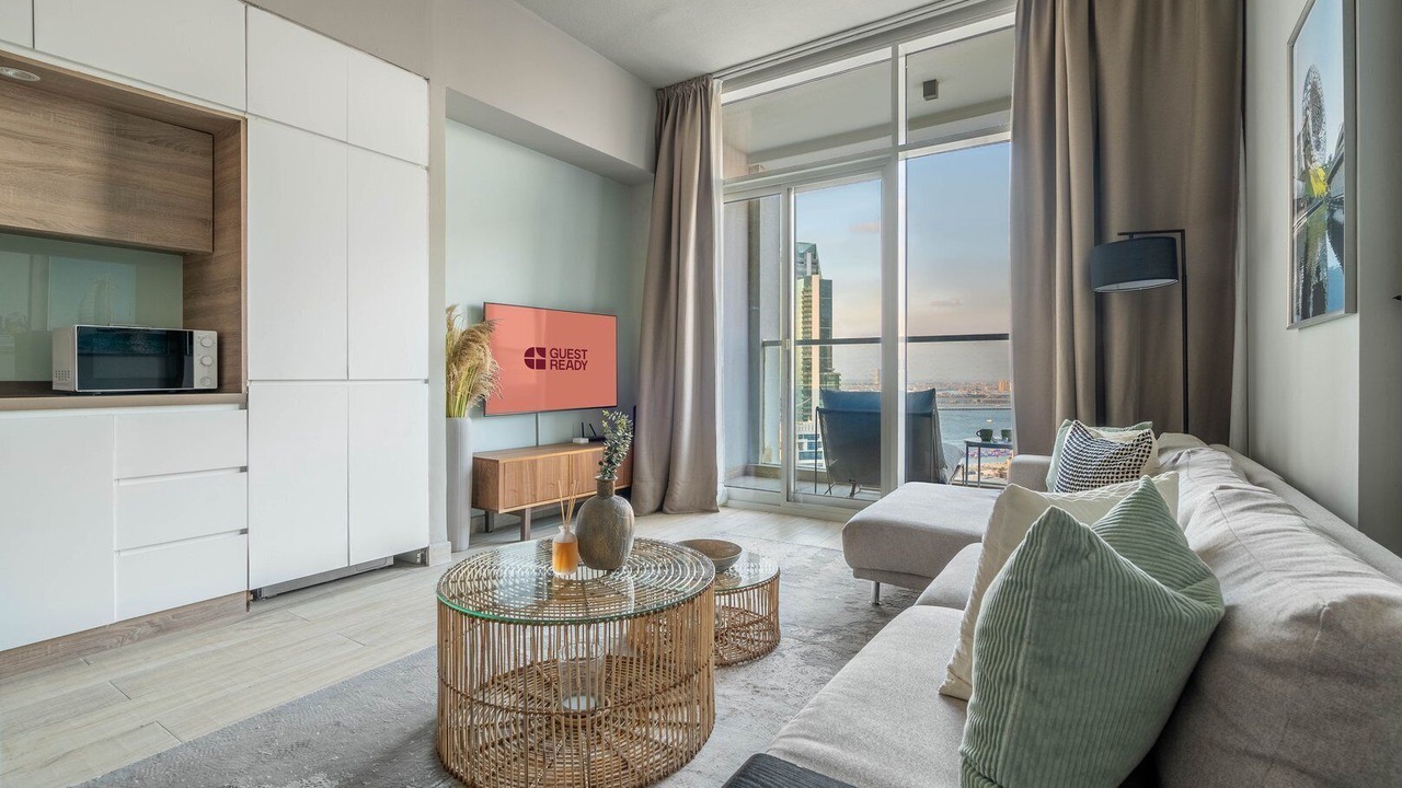 Photo of Livingroom in Jumeirah Beach Residence
