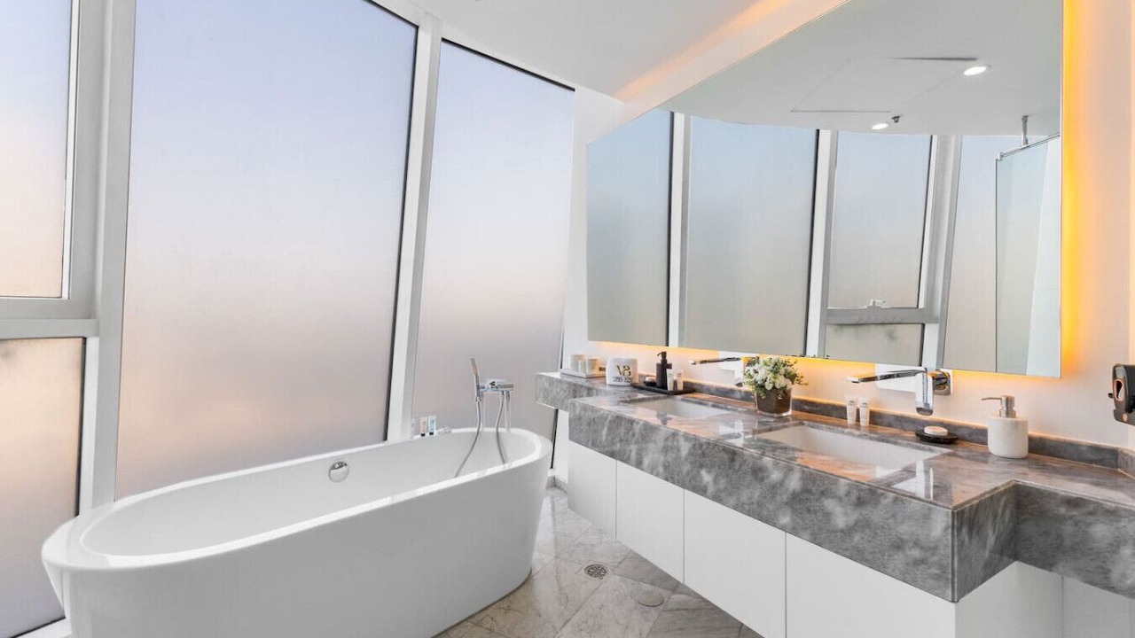 Photo of Bathroom in Downtown Dubai