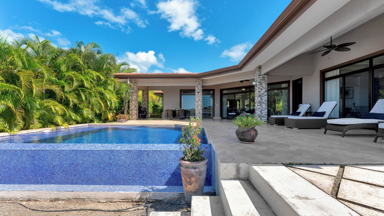 Photo of Outdoor in Coco