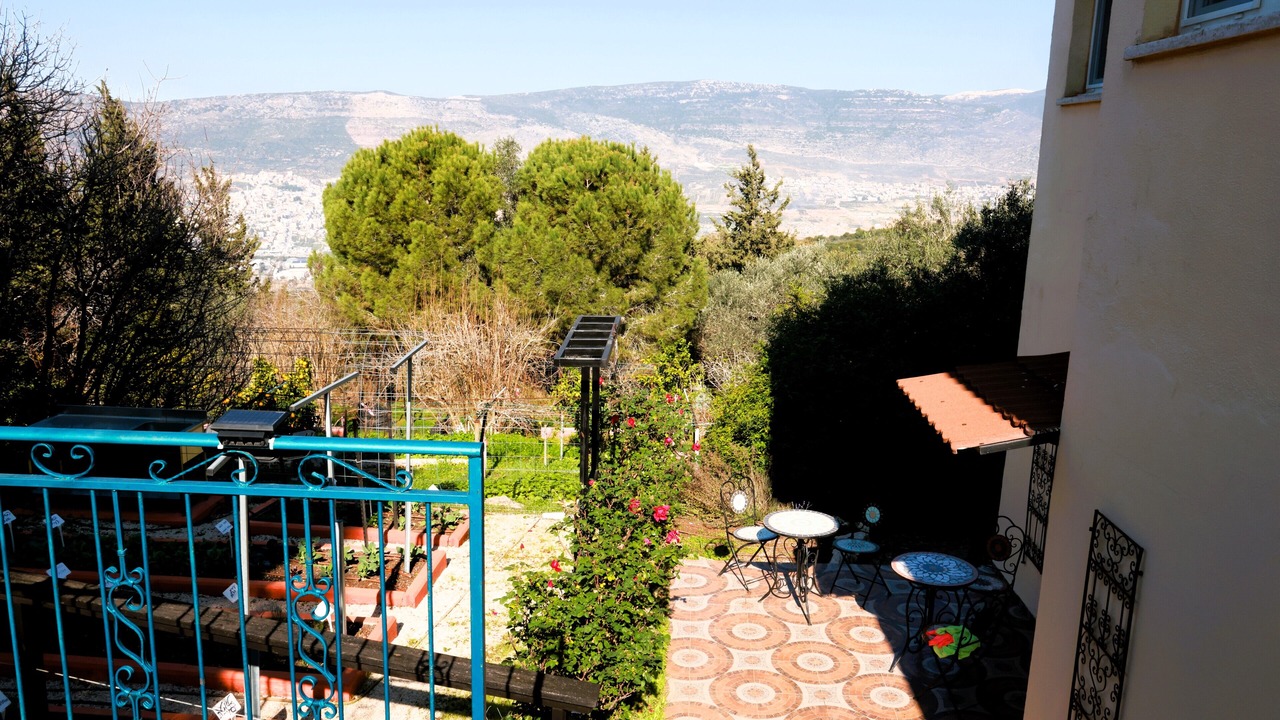 Photo of Patio Balcony in Michmanim