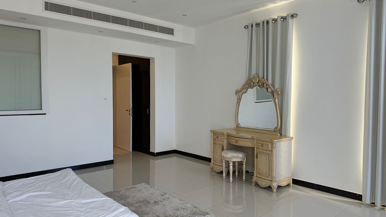 Photo of Bedroom in Seeb
