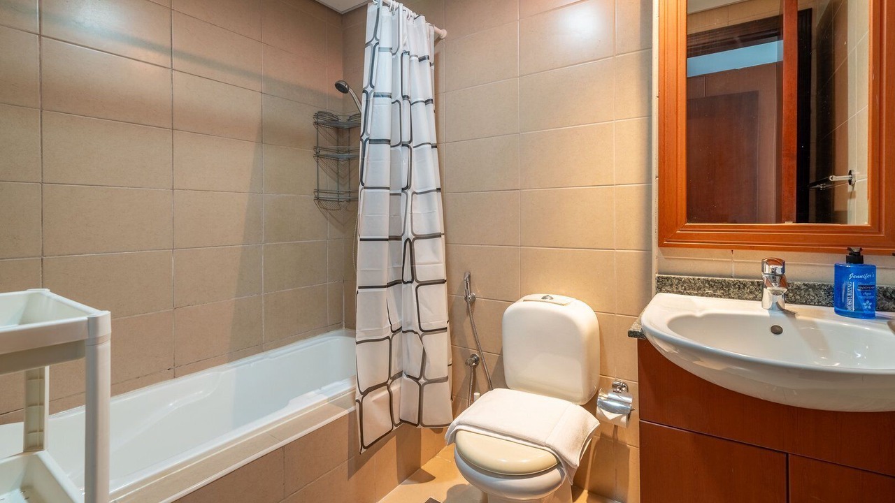 Photo of Bathroom in Jebel Ali
