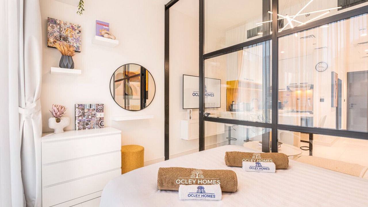 Photo of Bedroom in Jumeirah Village