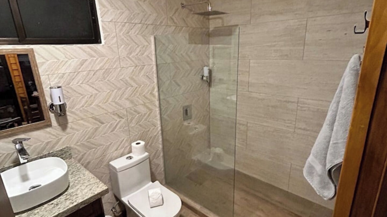 Photo of Bathroom in Lepanto