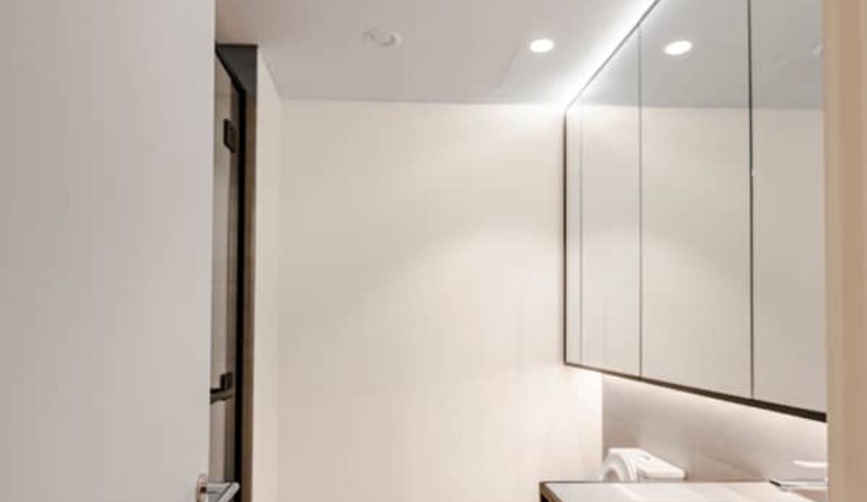 Photo of Bathroom in Ras Al Khor Industrial Area