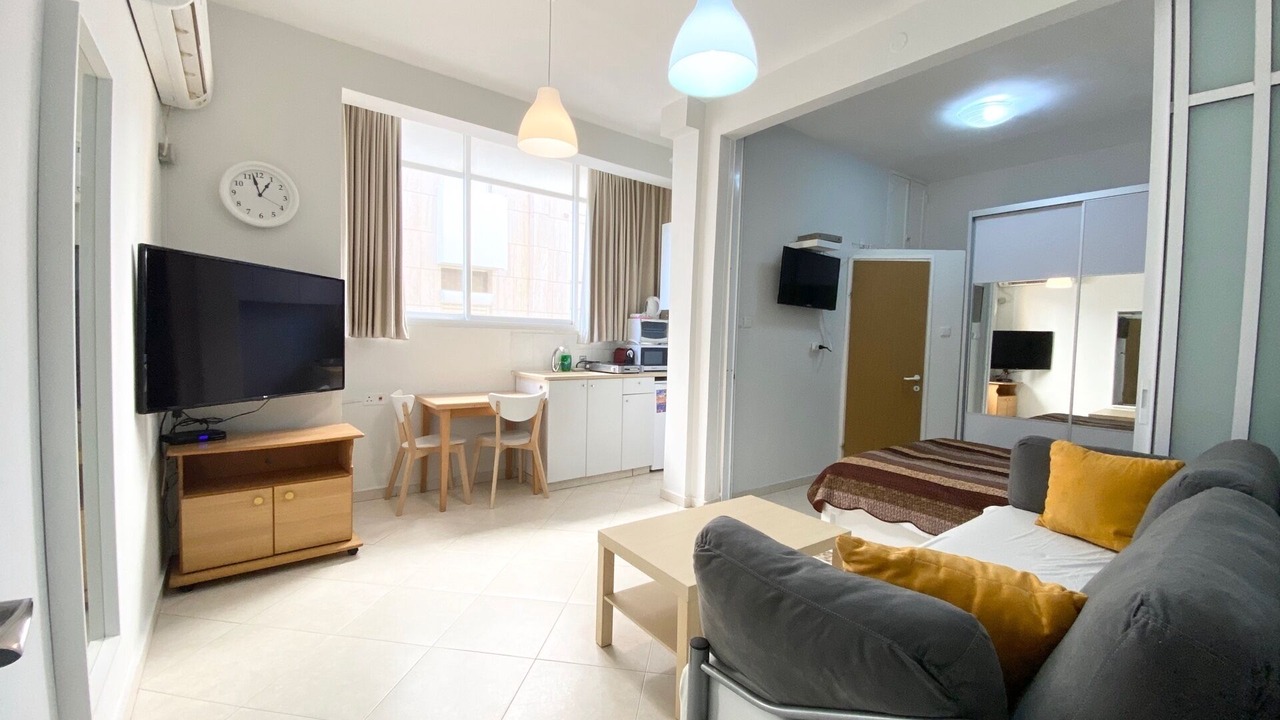 Photo of Livingroom in Kerem HaTeimanim
