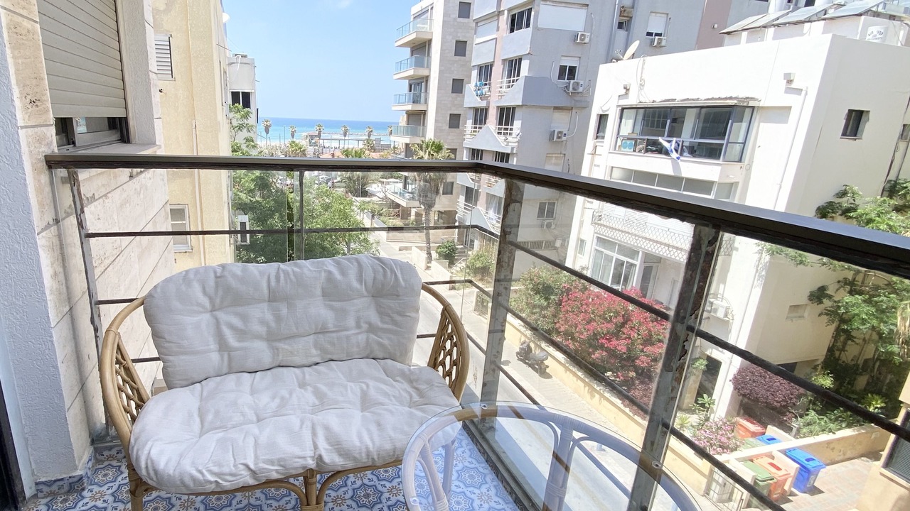 Photo of Patio Balcony in Kerem HaTeimanim