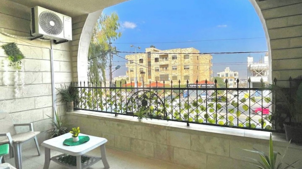 Photo of Patio Balcony in Al Jubeiha