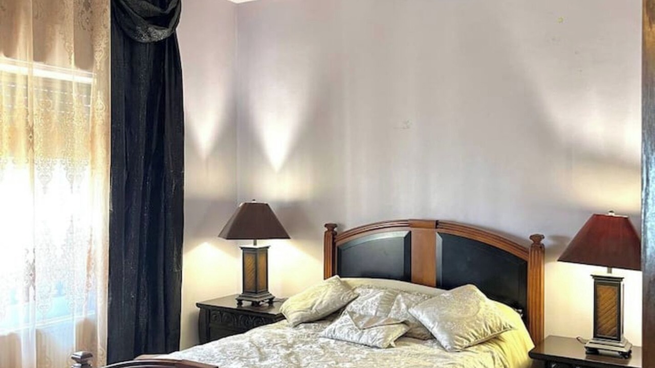 Photo of Bedroom in Al Jubeiha