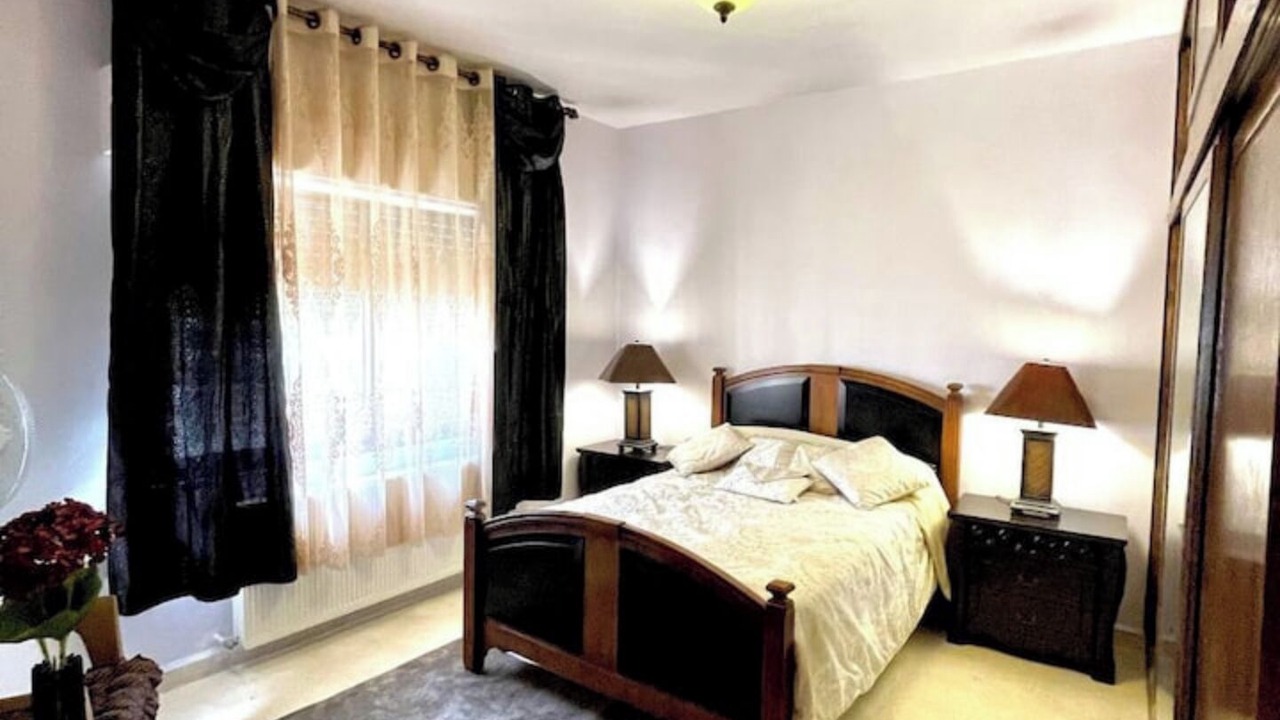 Photo of Bedroom in Al Jubeiha