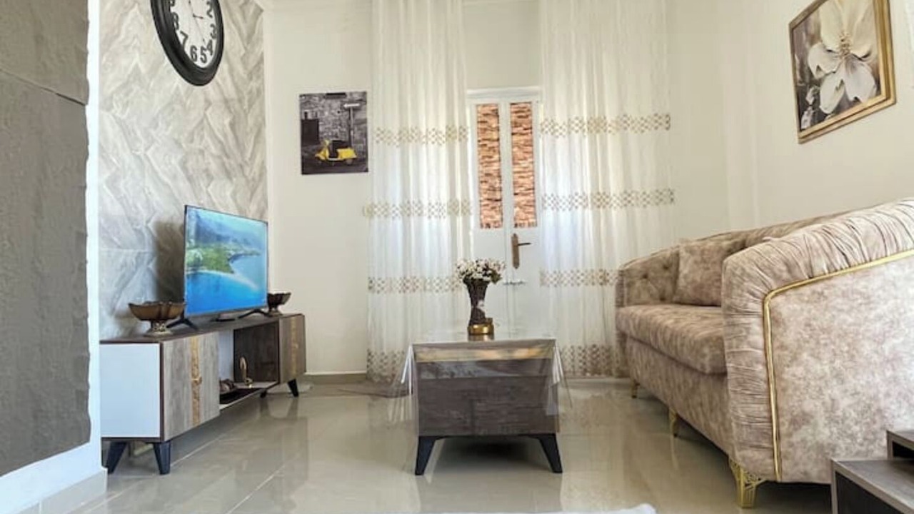 Photo of Livingroom in Al Jubeiha