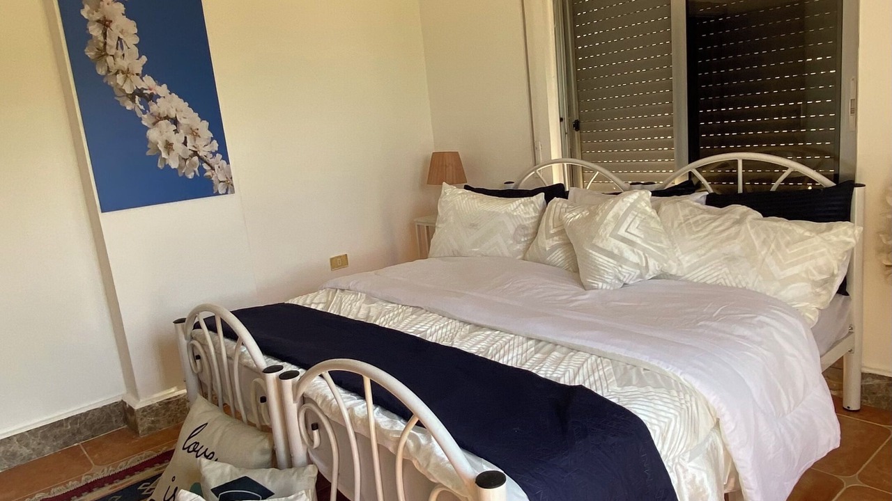 Photo of Bedroom in Sweimeh