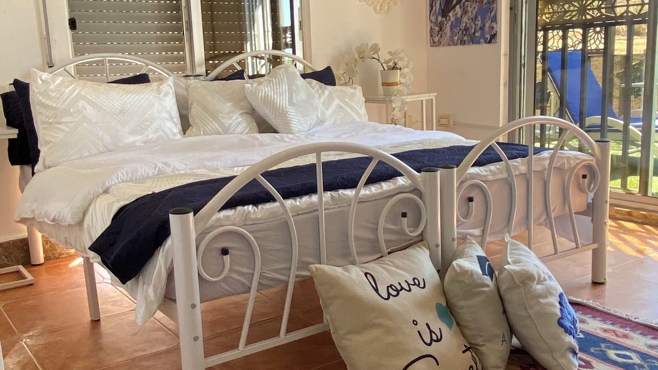 Photo of Bedroom in Sweimeh