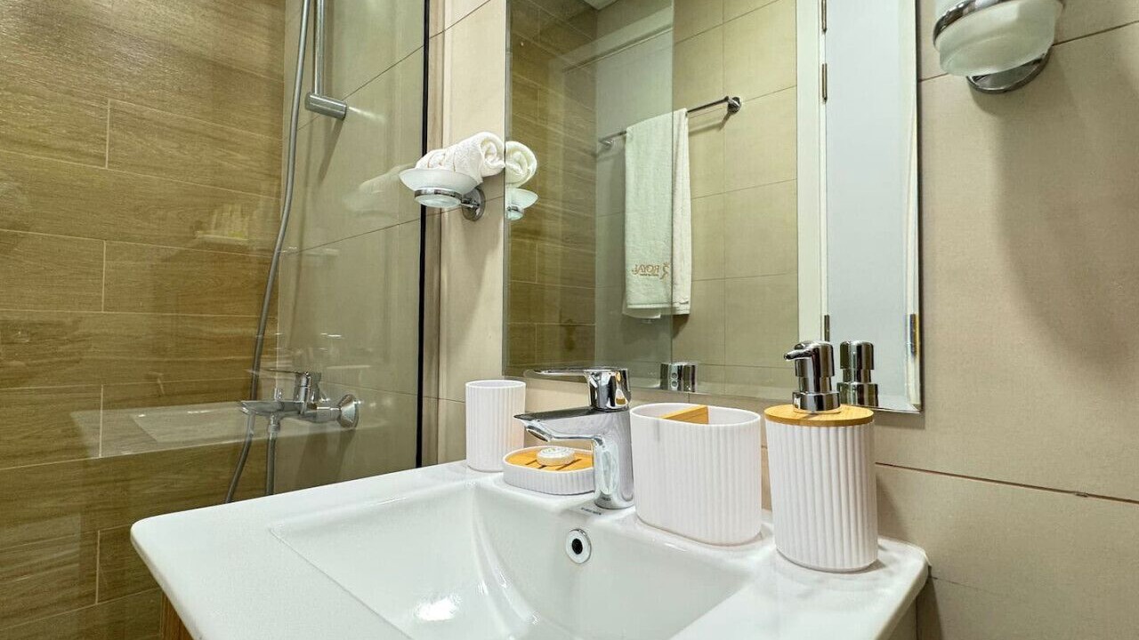 Photo of Bathroom in Masdar City