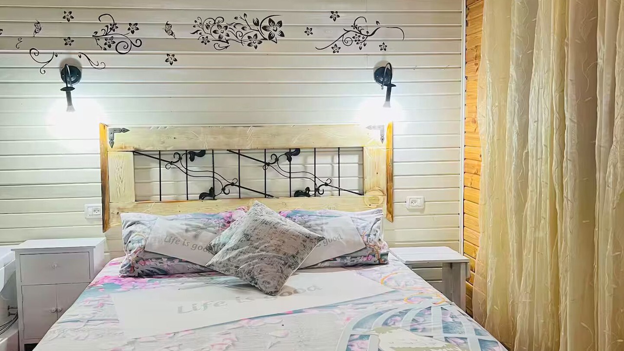 Photo of Bedroom in Mishmar HaYarden