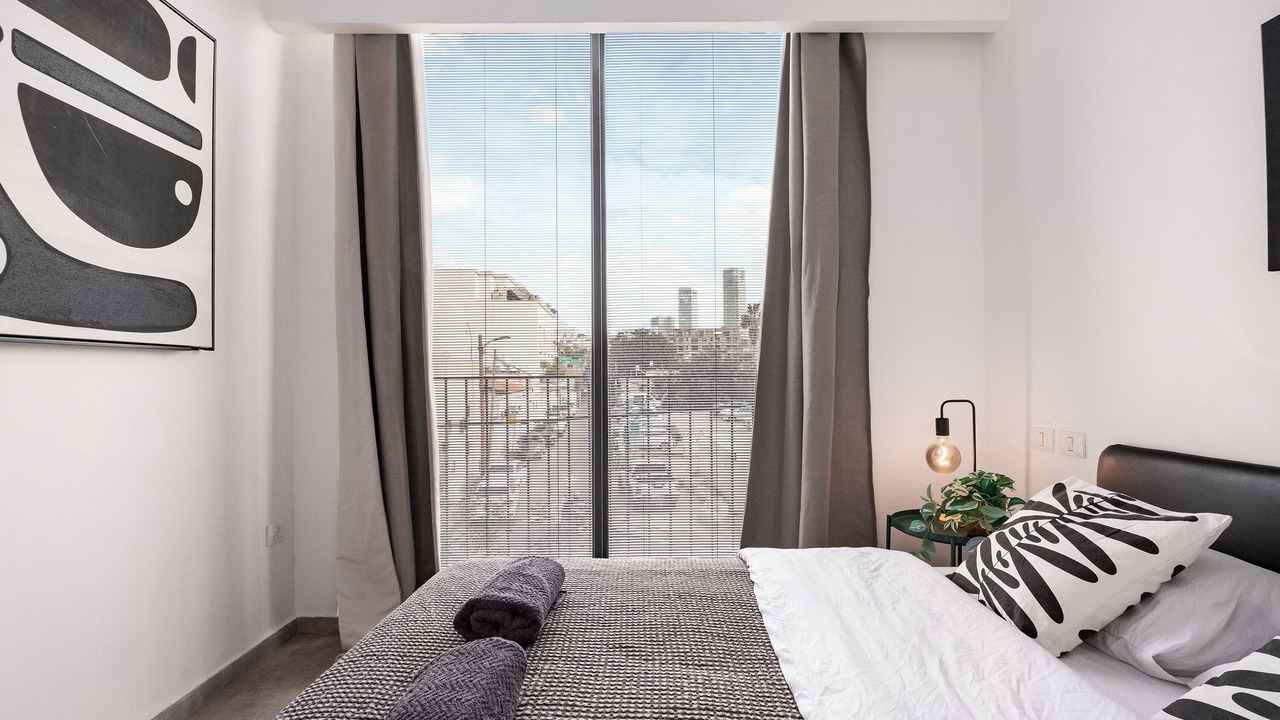 Photo of Bedroom in Bene Beraq