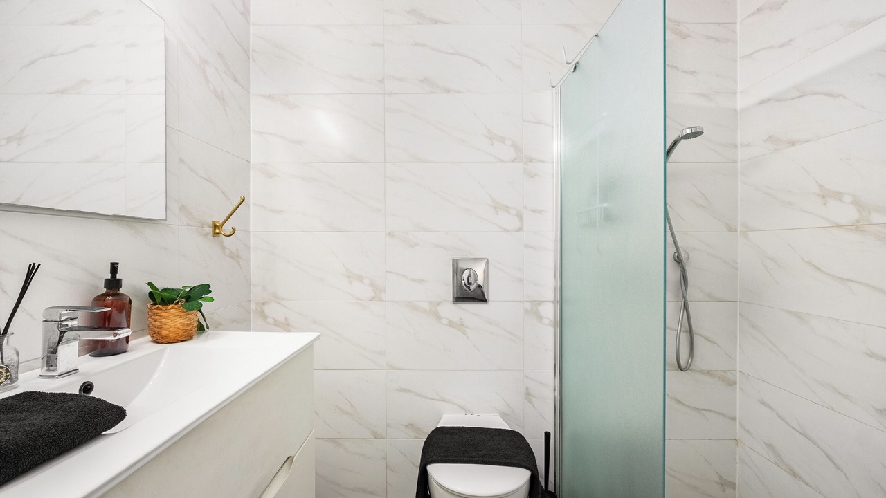 Photo of Bathroom in Bene Beraq