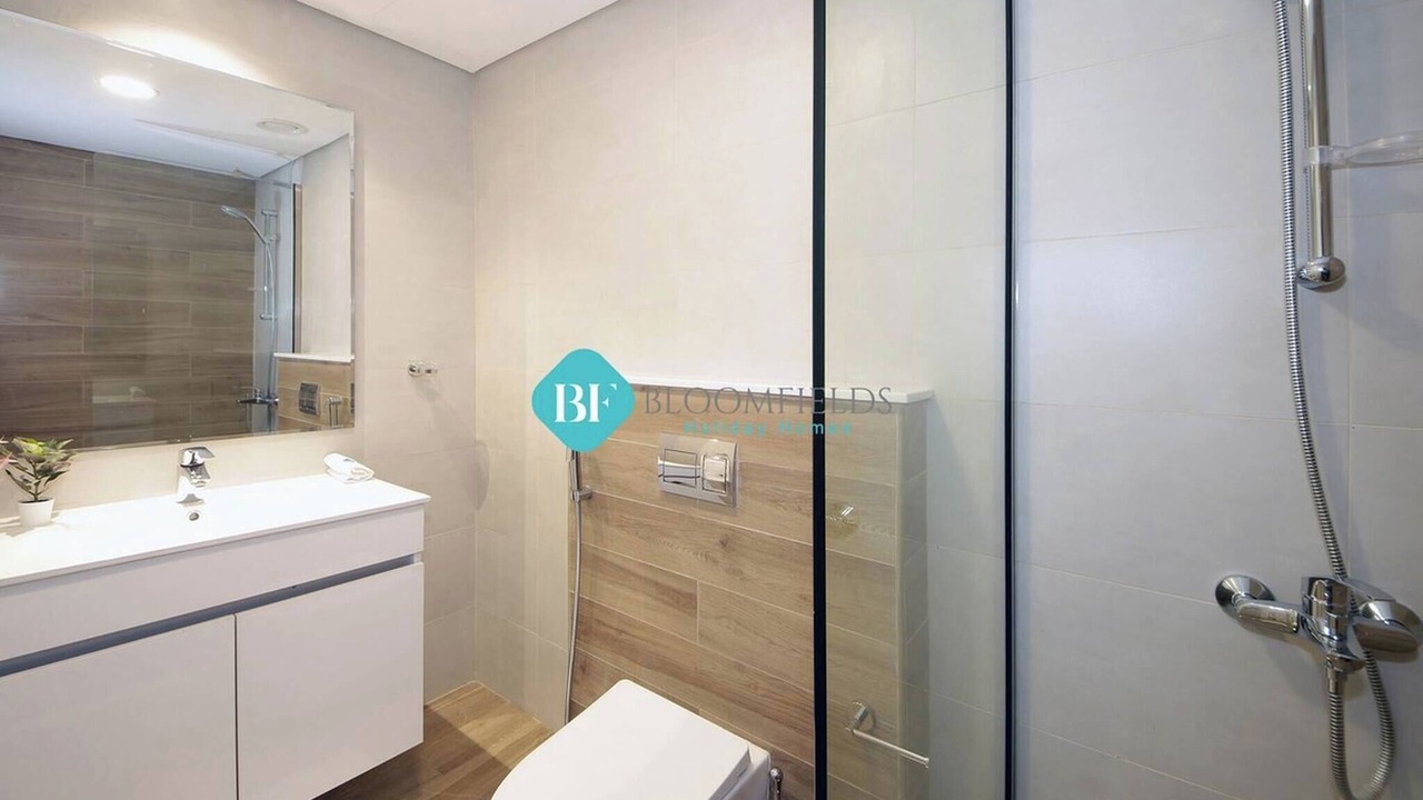 Photo of Bathroom in Al Raha Beach