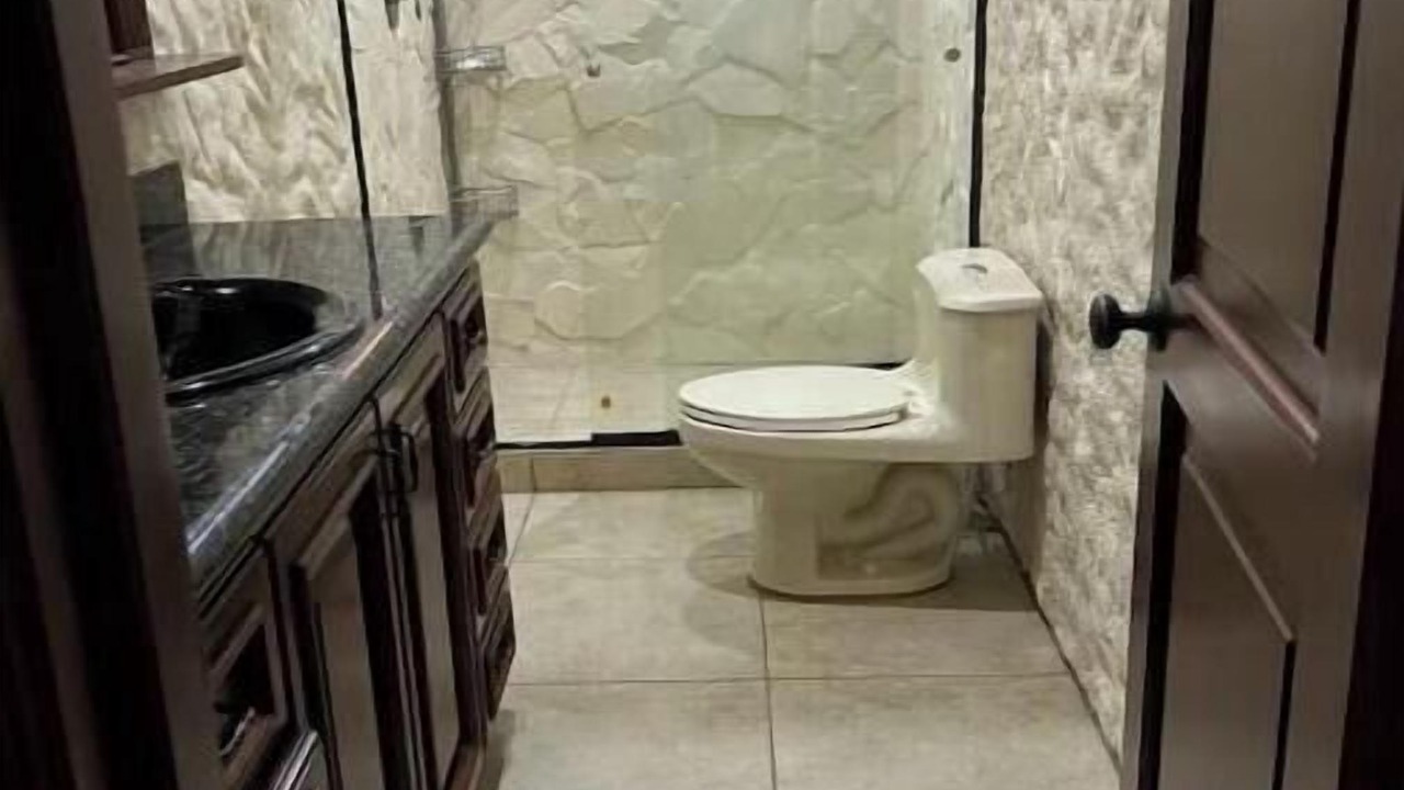 Photo of Bathroom in Los Guido