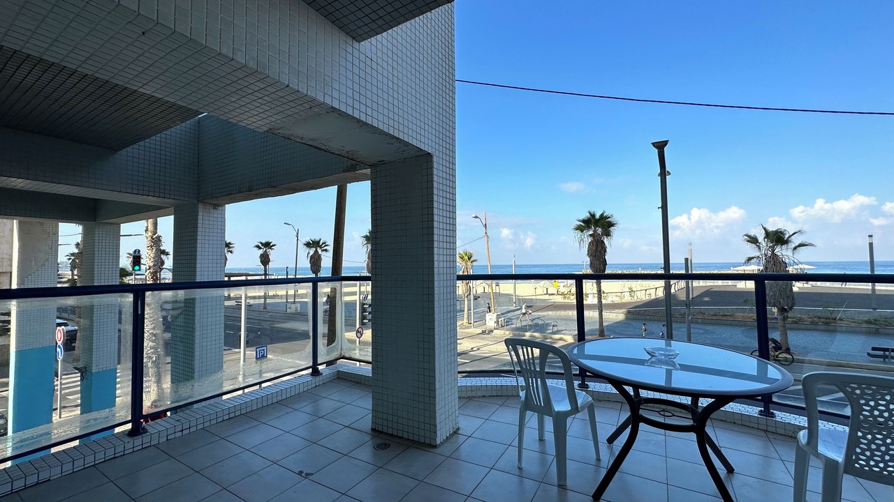 Photo of Outdoor in Kerem HaTeimanim