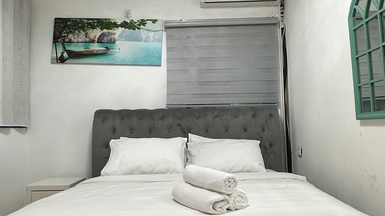 Photo of Bedroom in Kerem HaTeimanim