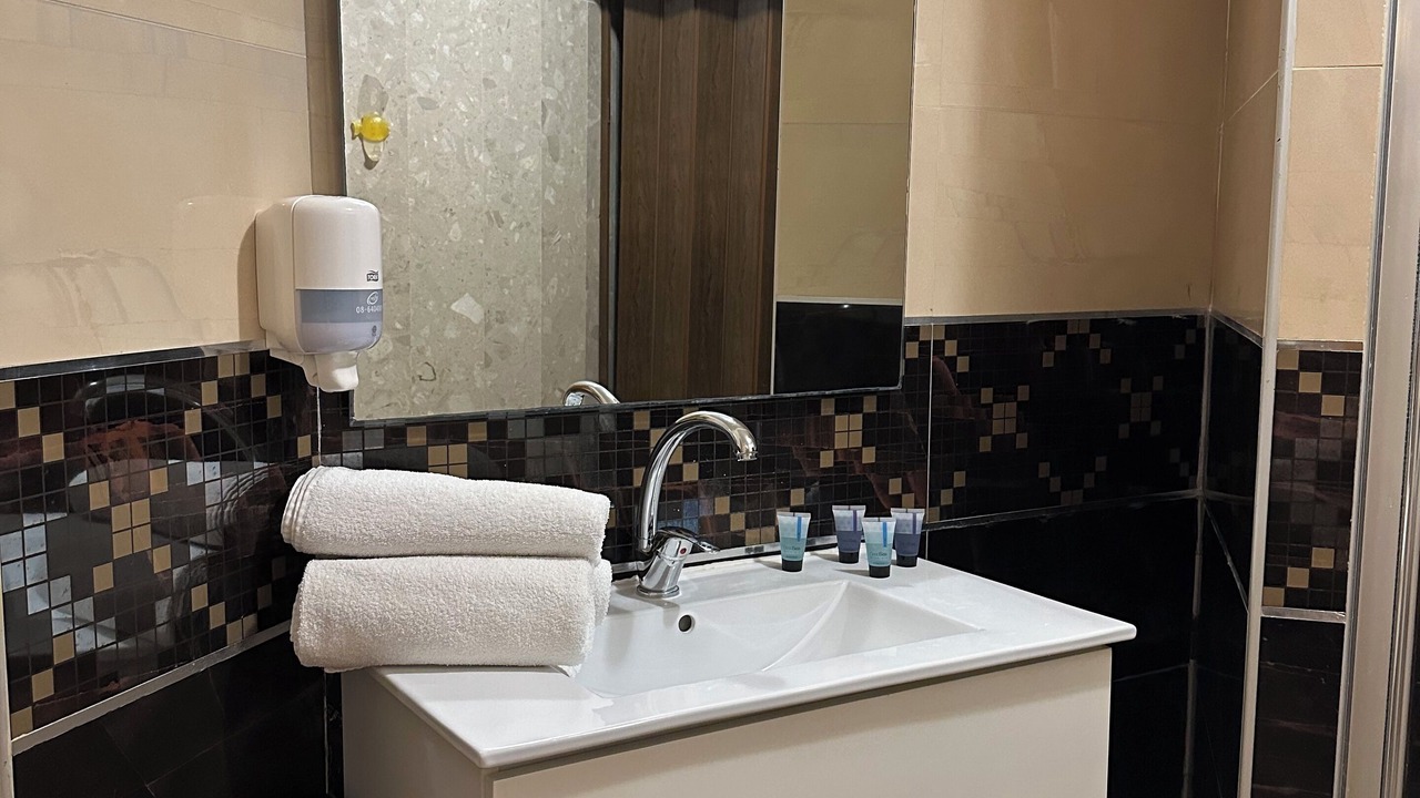 Photo of Bathroom in Kerem HaTeimanim