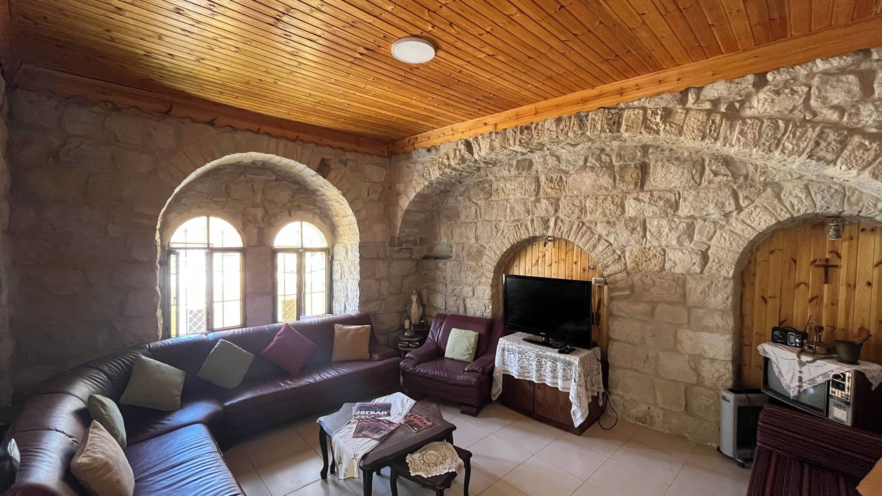 Photo of Livingroom in Al-Karak
