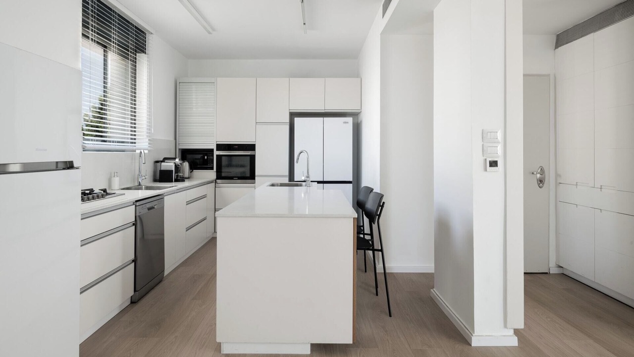 Photo of Kitchen in Mamilla