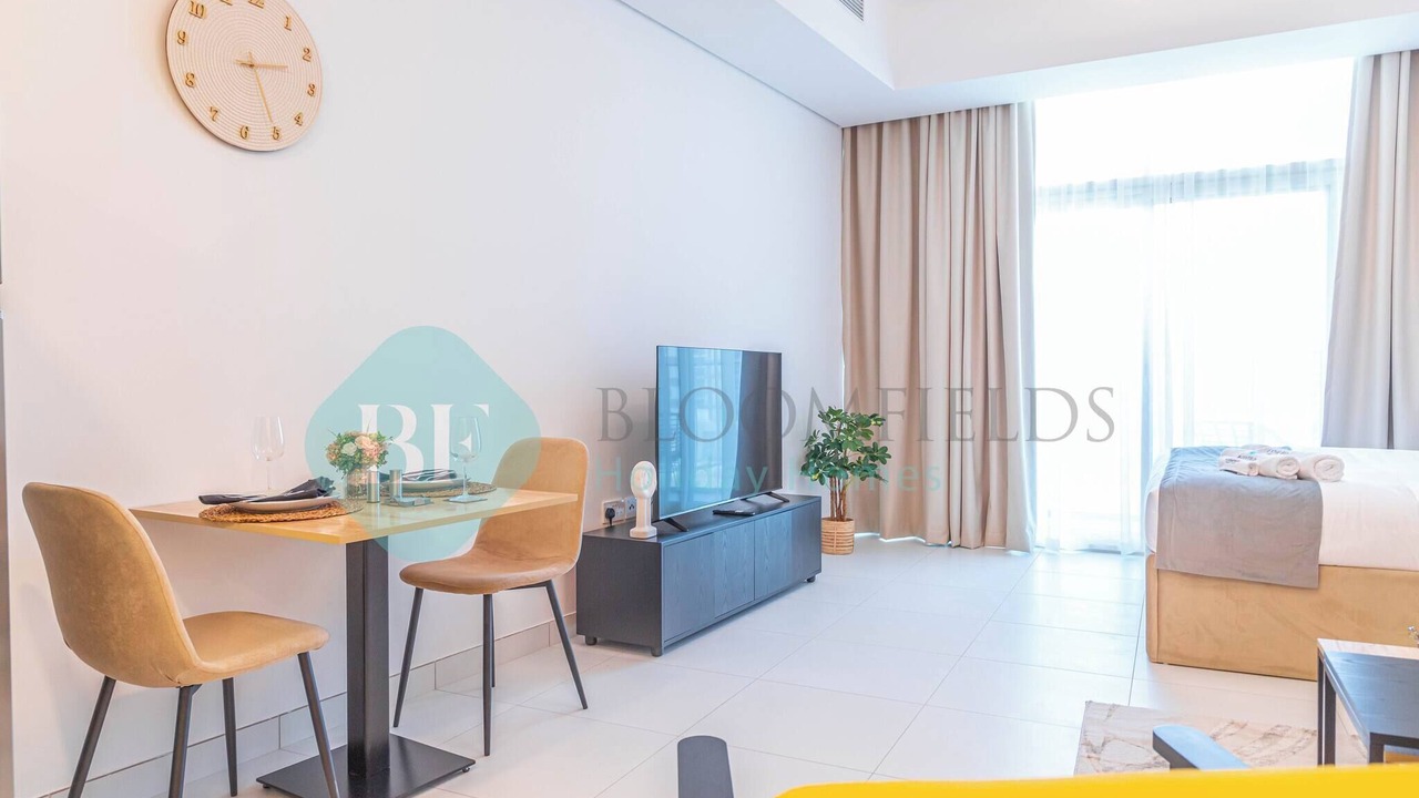 Photo of Bedroom in Al Raha Beach